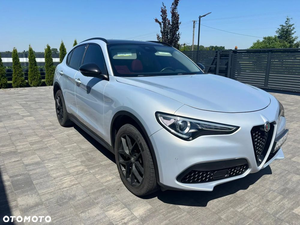 Alfa Romeo Stelvio - 3