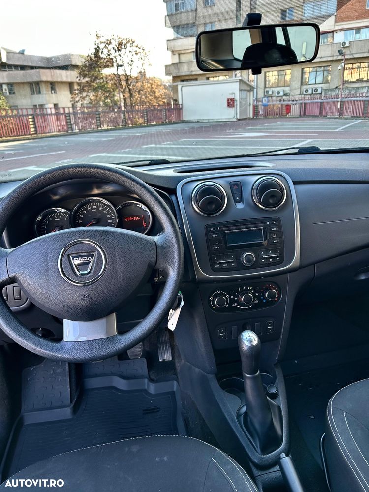 Dacia Logan TCe 90 Laureate - 6