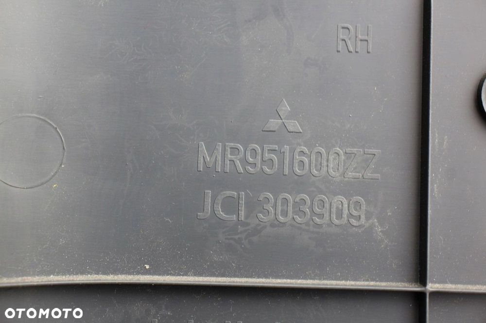 Osłona progu dolna MITSUBISHI COLT Z30 VI prawa lewa komplet przód - 3