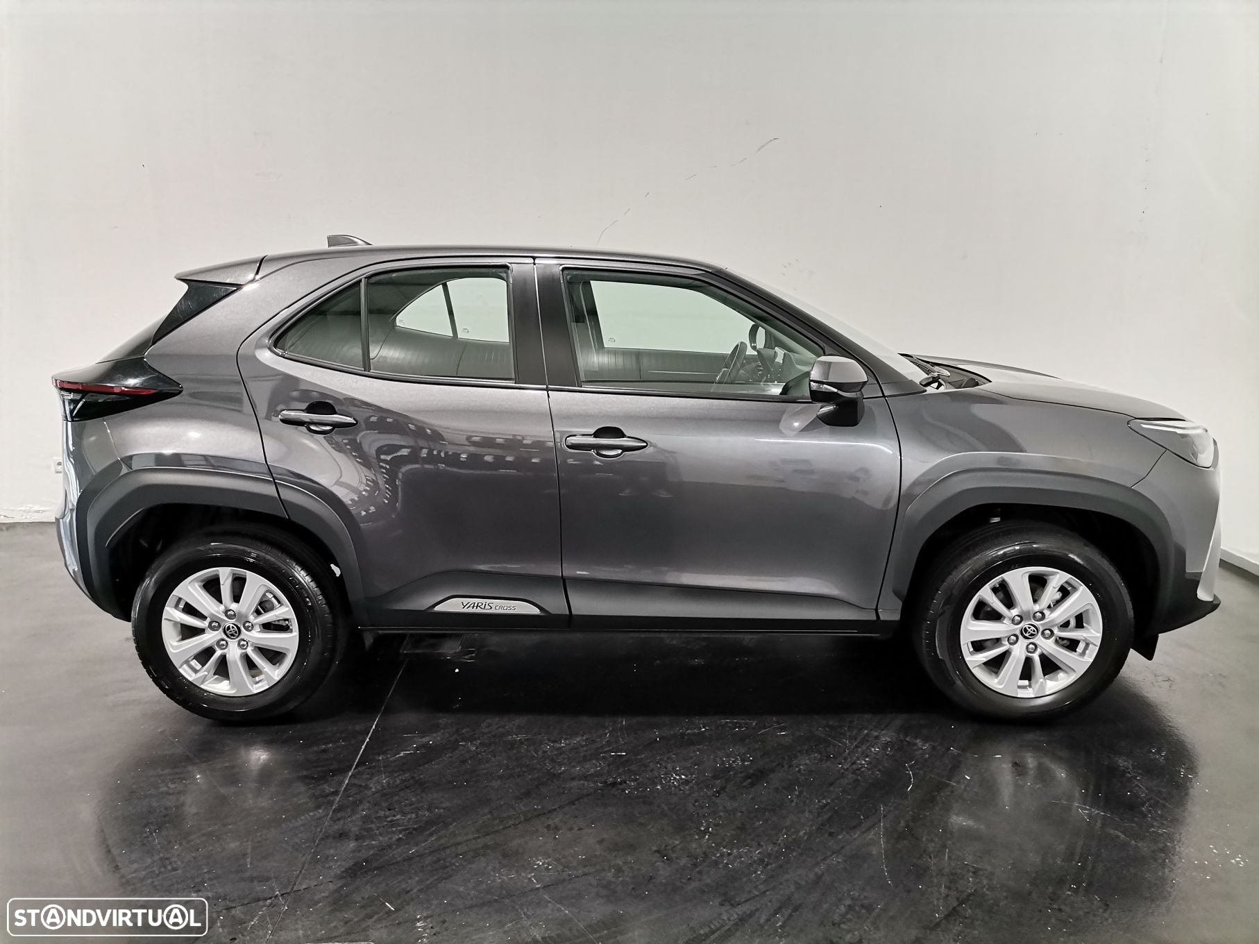 Toyota Yaris Cross - 17