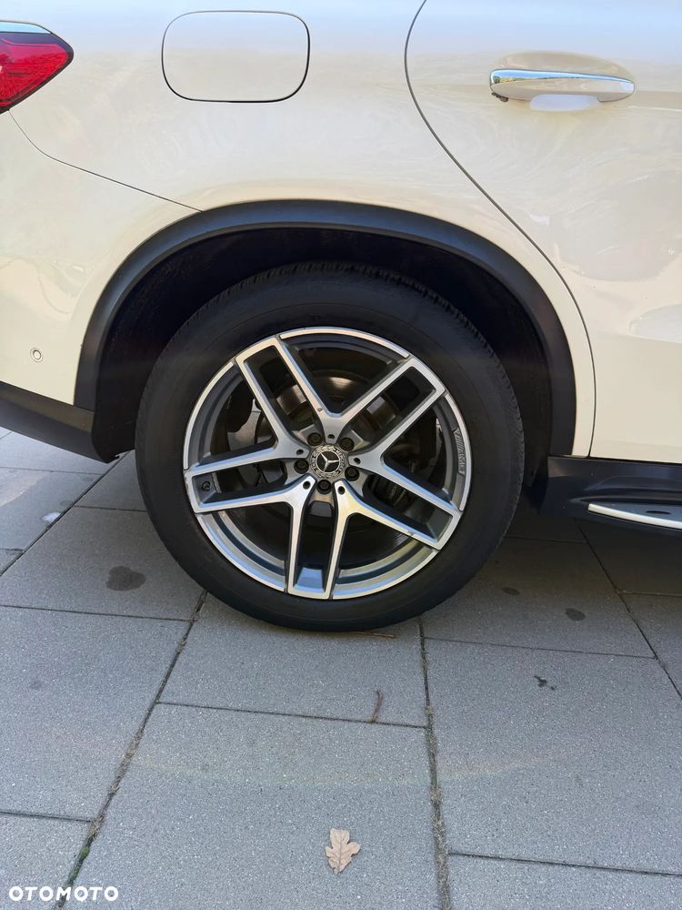 Mercedes-Benz GLE - 11