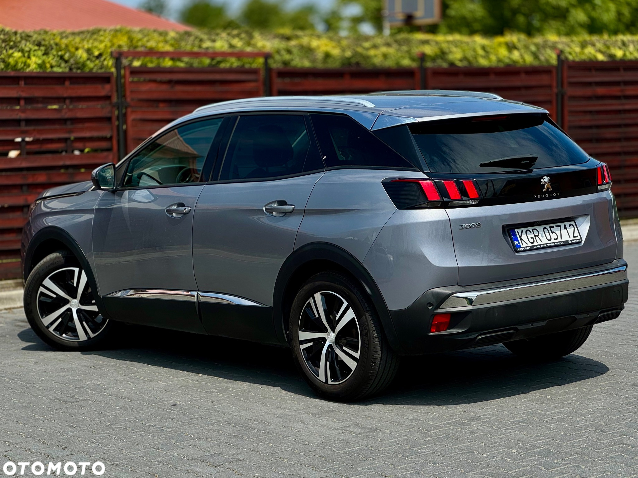 Peugeot 3008 1.6 BlueHDi Allure S&S EAT6 - 8