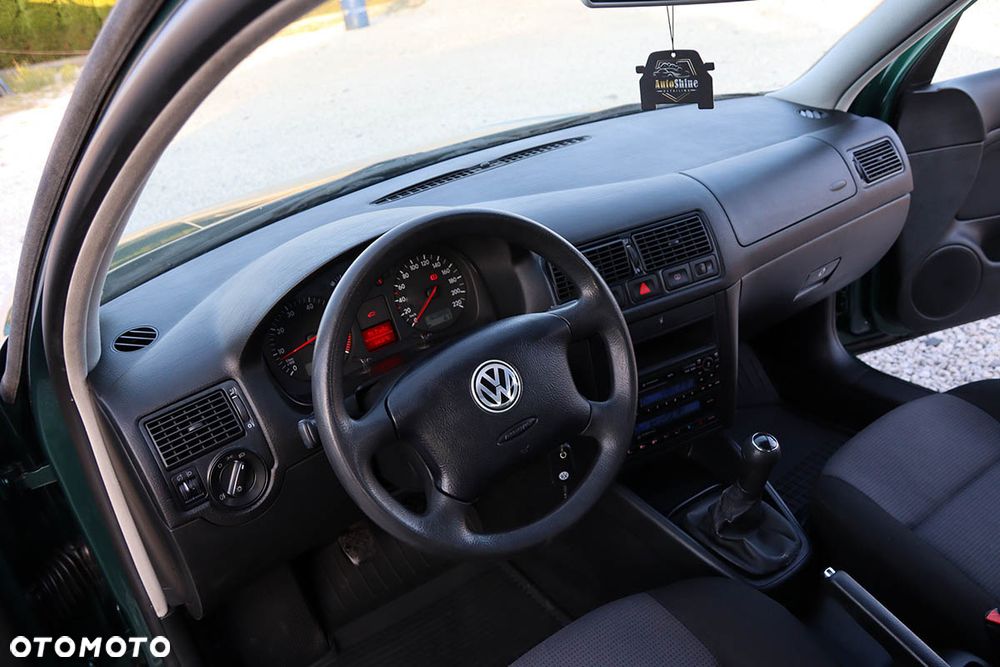 Volkswagen Golf 1.4 Q - 25