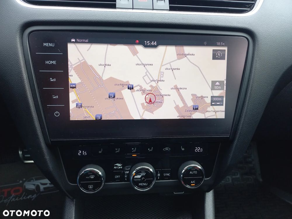 Skoda Octavia 2.0 TDI SCR RS DSG - 27