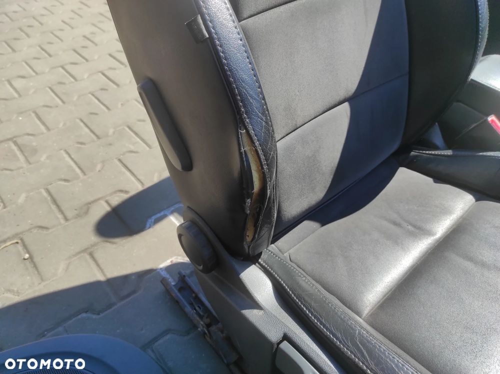 SKODA SUPERB 2 KOMBI FOTELE FOTEL TAPICERKA SIEDZENIA KOMPLET PRZÓD KANAPA BOCZKI SKÓRA SKÓRZANE BOCZKI BOCZEK PODŁOKIETNIK ALCANTARA WYSYŁKA !!!! - 9