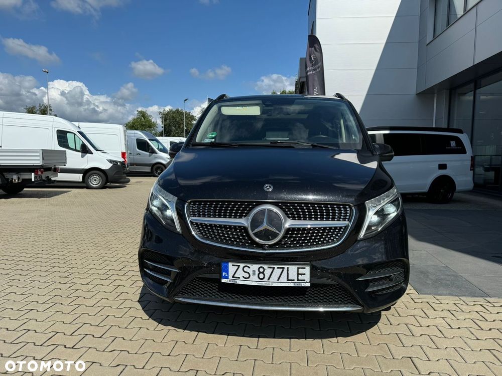 Mercedes-Benz Klasa V 300 d 4-Matic Exclusive 9G-Tronic (d³ugi) - 2