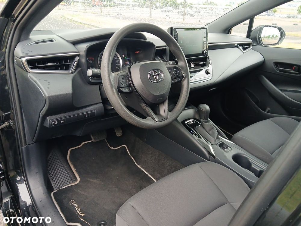 Toyota Corolla 1.8 Hybrid Active - 17