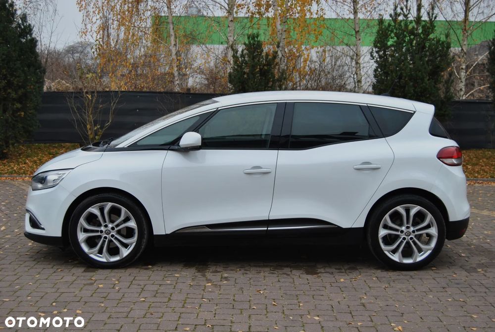 Renault Scenic BLUE dCi 120 BUSINESS EDITION - 16