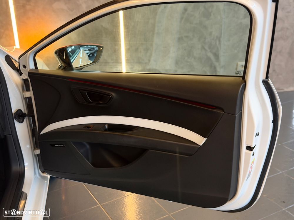 SEAT Leon SC 2.0 TSI S&S DSG Cupra 280 - 23