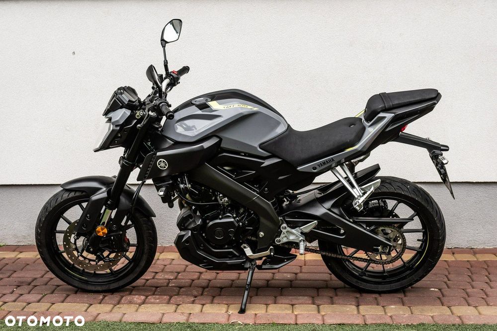 Yamaha MT - 5