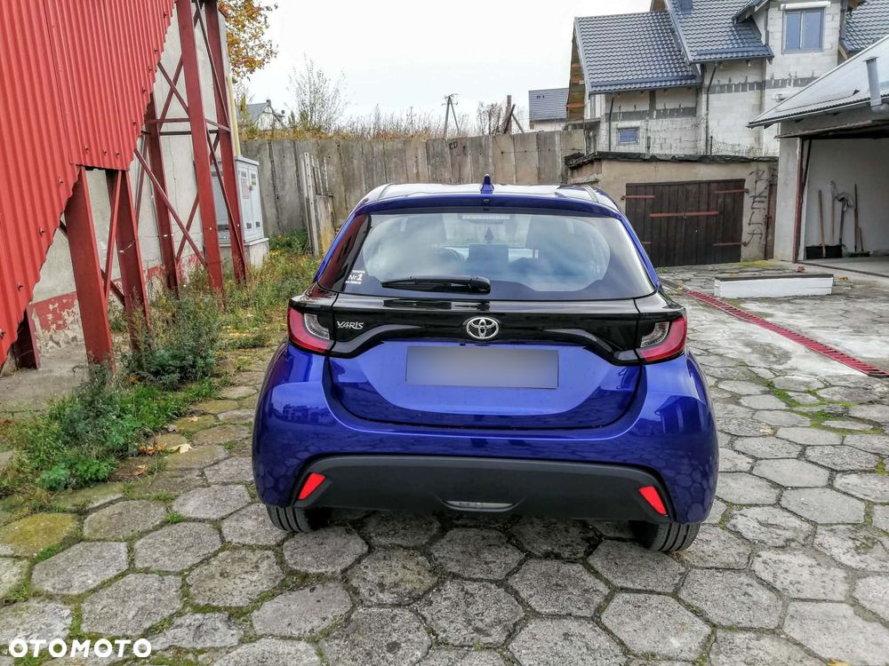 Toyota Yaris 1.5 Comfort - 2