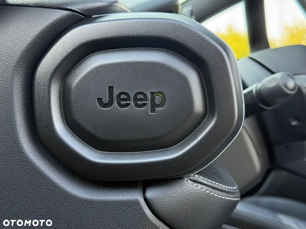 Jeep Avenger 1.2 T3 mHEV 85th Anniversary eDCT6 - 17