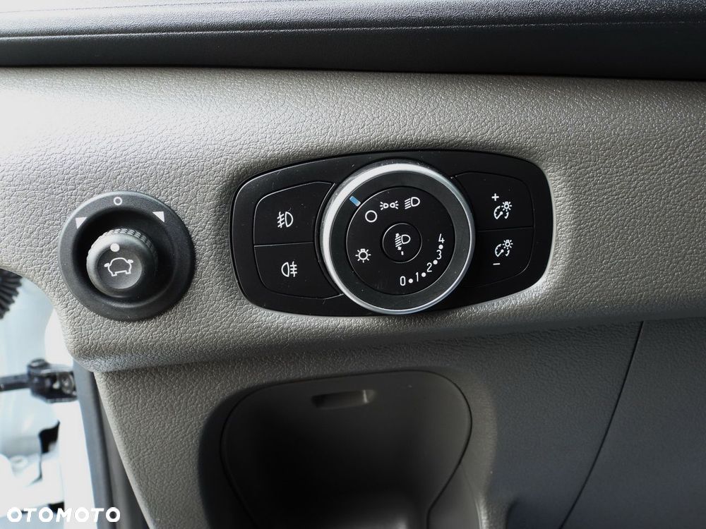 Ford TRANSIT KONTENER WINDA 8 PALET TEMPOMAT LEDY BLIŹNIACZE KOŁA KLIMATYZACJA  130KM - 32