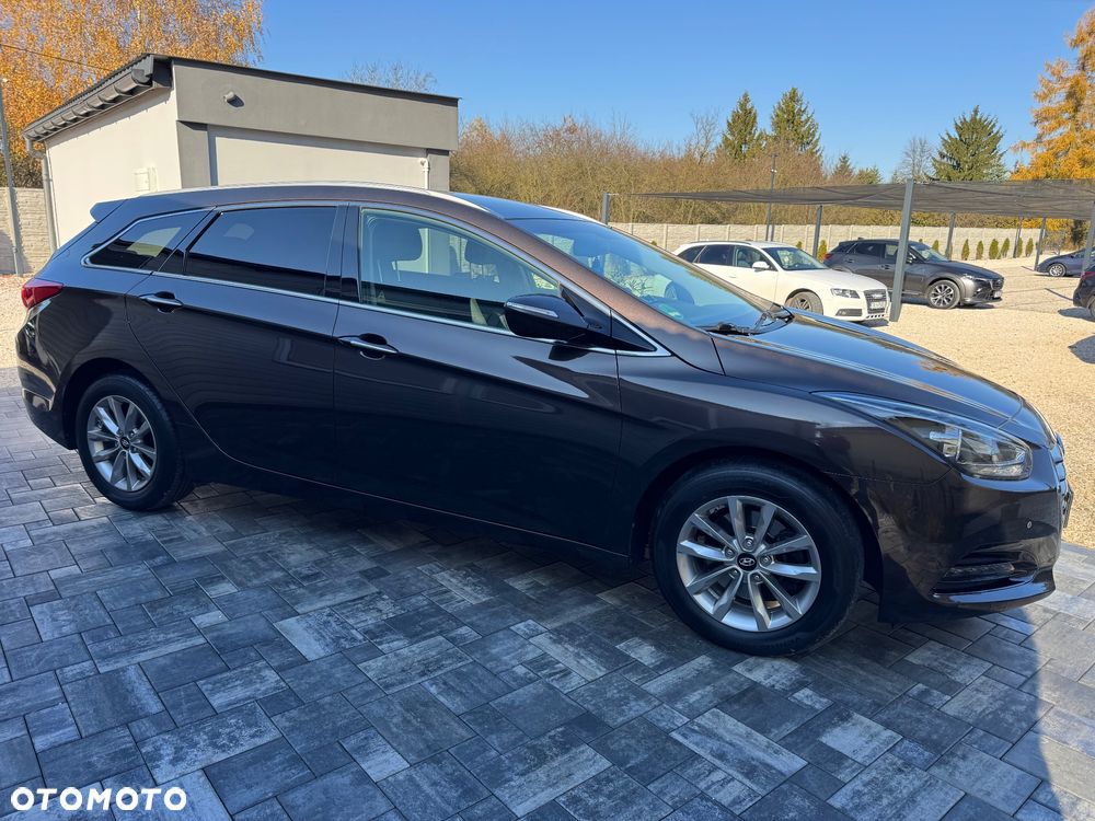 Hyundai i40 Kombi 1.6 Trend - 16