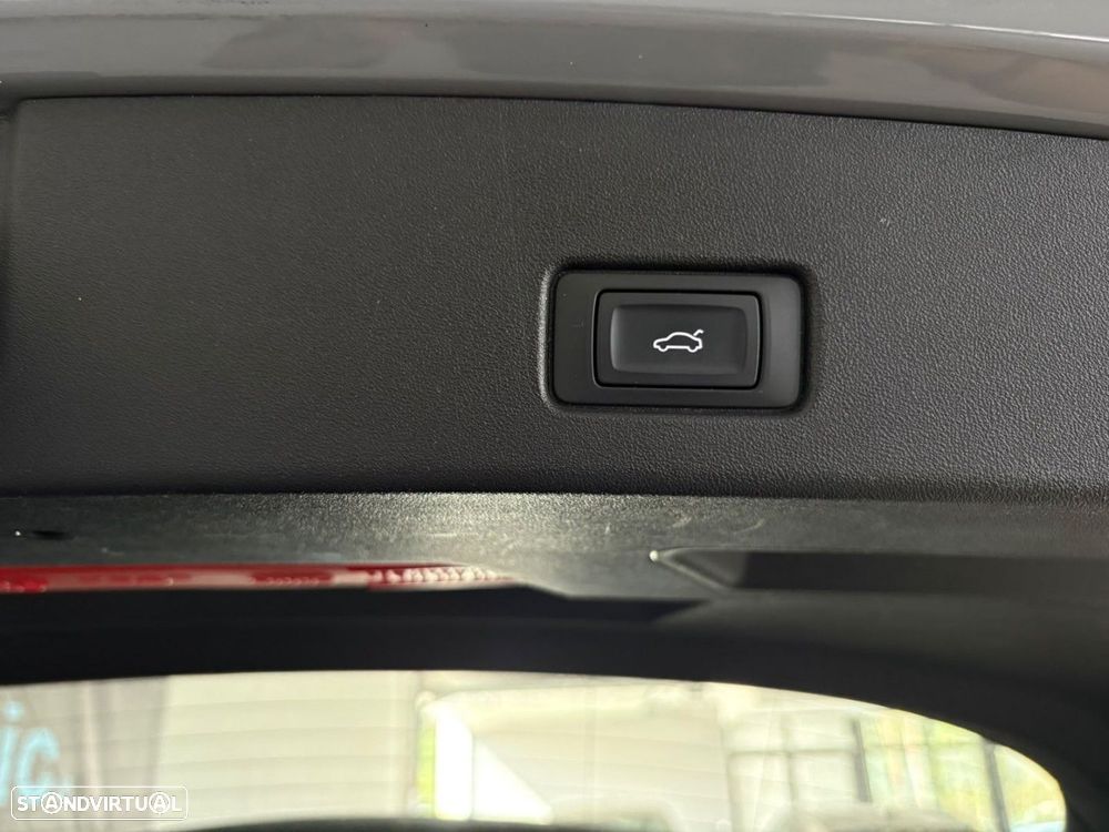 Audi Q4 e-tron 40 82 kWH - 10
