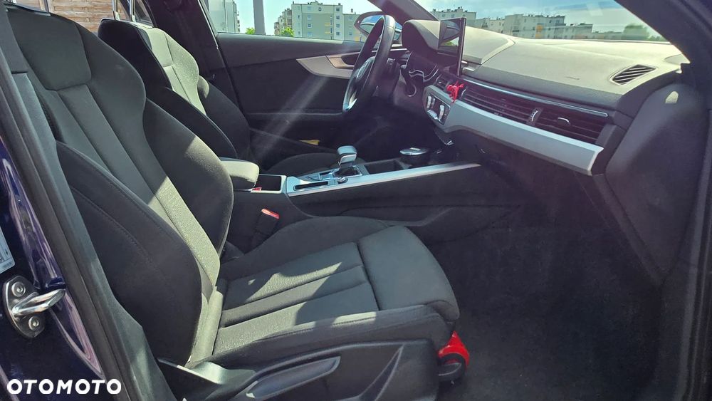Audi A4 Avant 35 TFSI mHEV S Line S tronic - 19