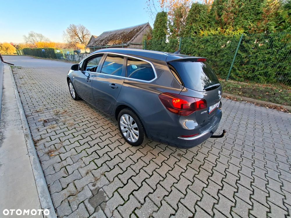 Opel Astra - 25