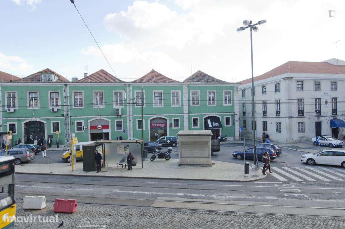 Quarto - localizado em Alcântara Lisbon - Grande imagem: 5/29