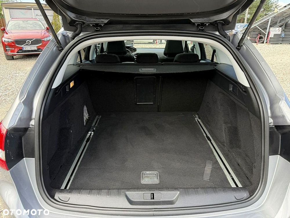 Peugeot 308 - 15