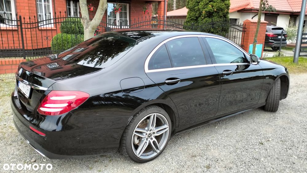 Mercedes-Benz E-Class 2018 photo 4