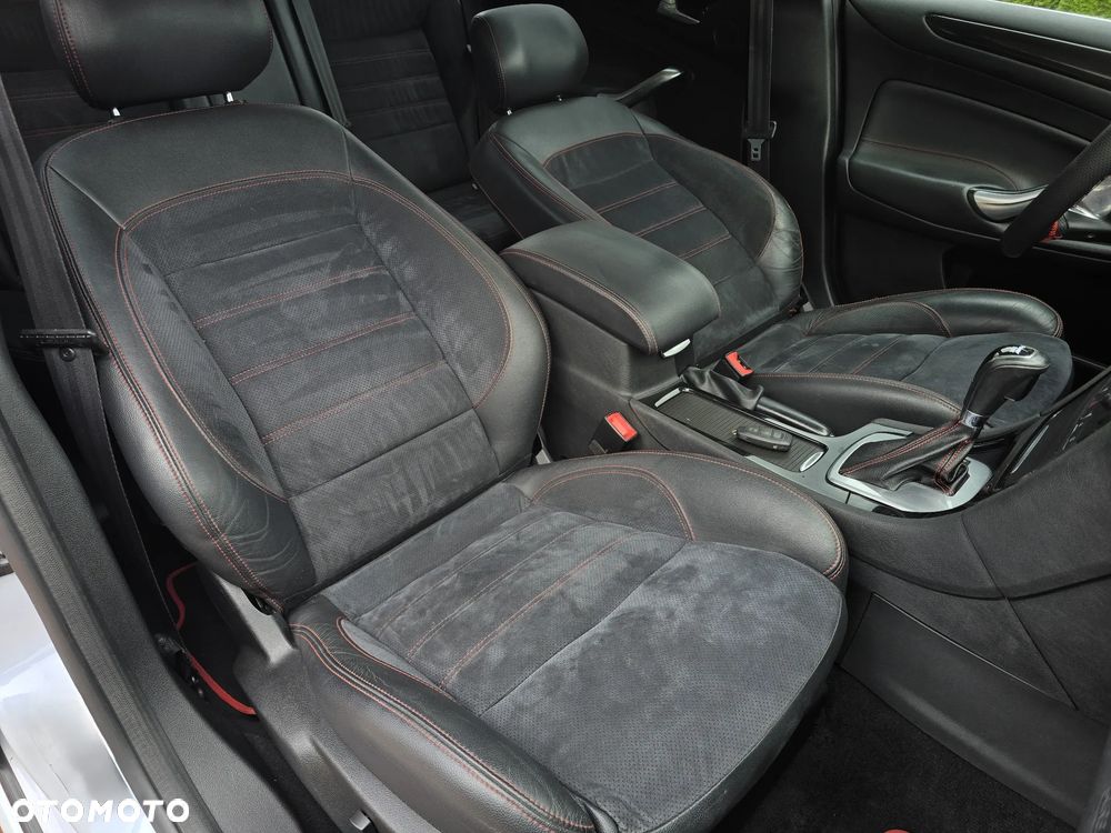 Ford Mondeo SW 2.0 T Titanium S MPS6 - 17