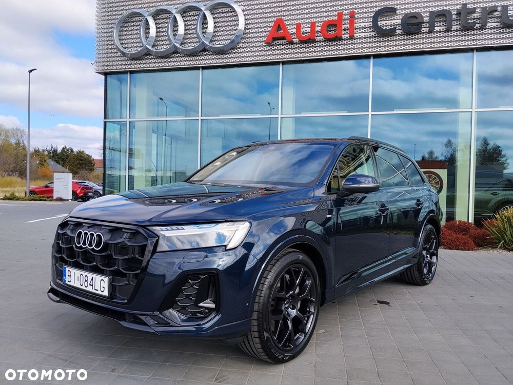 Audi Q7 - 1