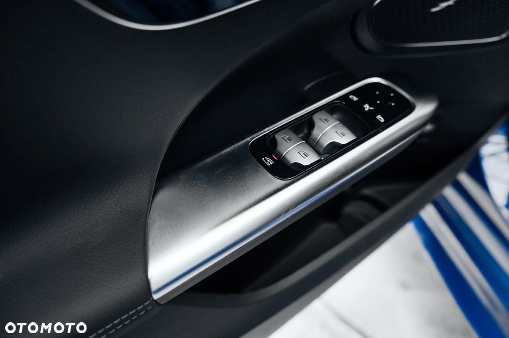 Mercedes-Benz Klasa C 220 d 4Matic 9G-TRONIC AMG Line - 20