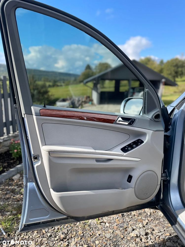 Mercedes-Benz ML 350 4Matic 7G-TRONIC - 9