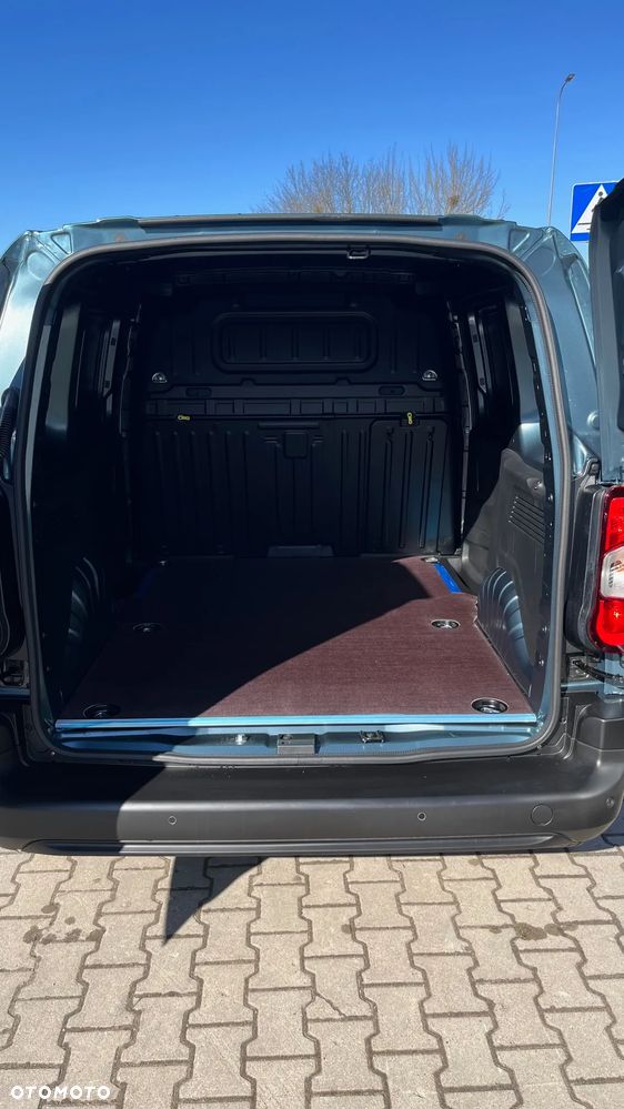 Peugeot Partner - 13