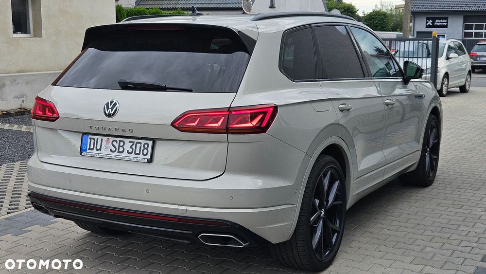 Volkswagen Touareg 3.0 V6 TDI 4Motion DPF Automatik Elegance - 24