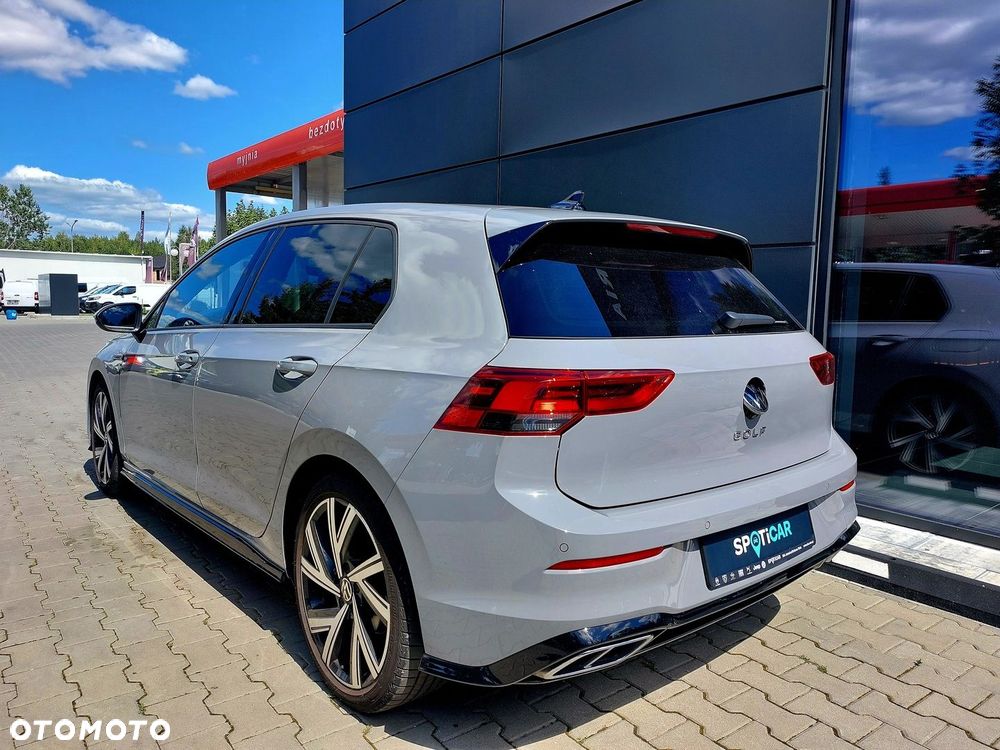 Volkswagen Golf - 3