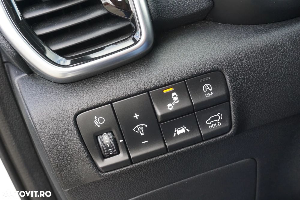 Kia Sportage 1.6 CRDI AWD DCT GT LINE - 12