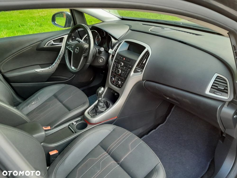 Opel Astra - 10