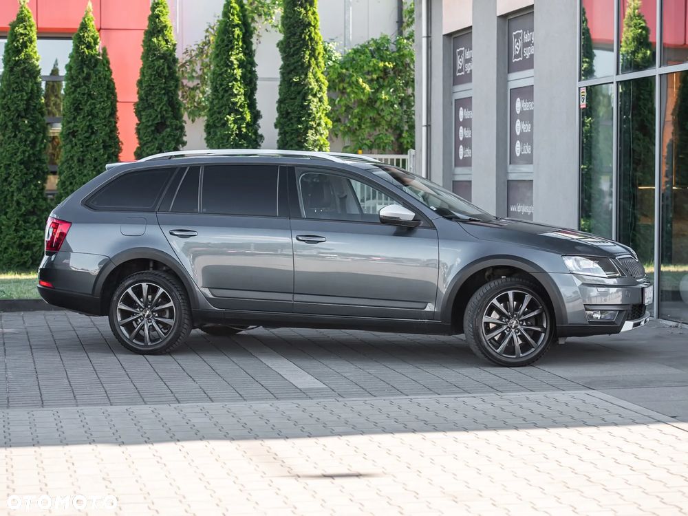 Skoda Octavia 1.8 TSI (Green tec) 4x4 DSG Scout - 3