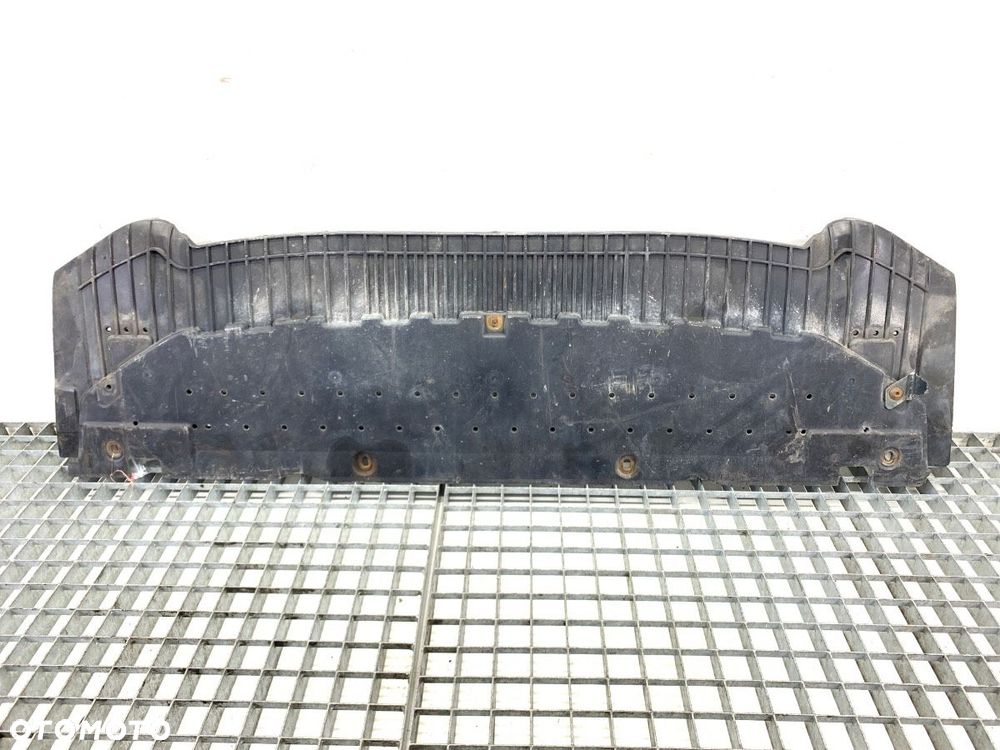 OSŁONA PŁYTA ZDERZAKA PRZEDNIEGO  AUDI A4 B8 (8K2) 2007 - 2015 2.0 TDI 105 kW [143 KM] olej - 1