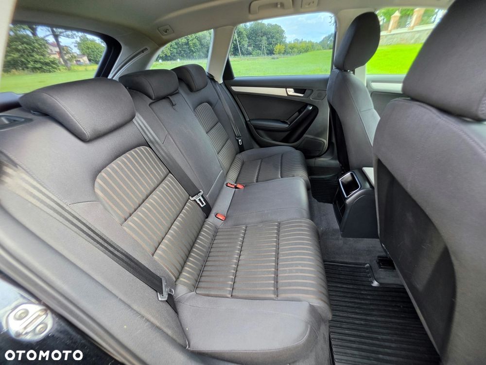 Audi A4 Avant 1.8 TFSI Attraction - 30