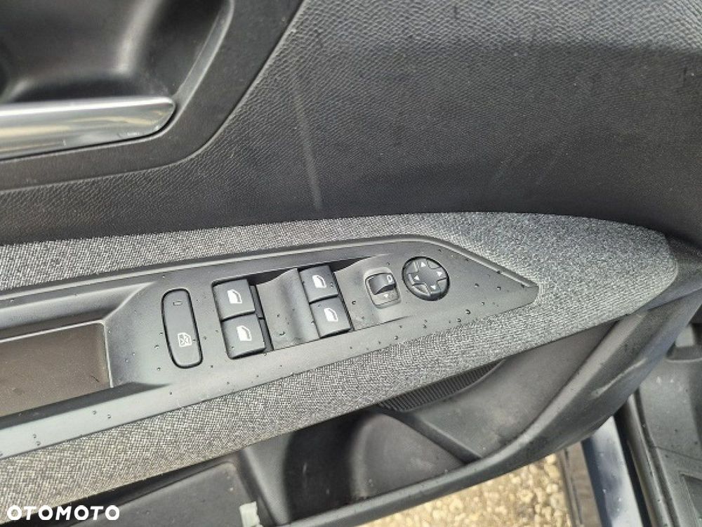 Peugeot 3008 - 14