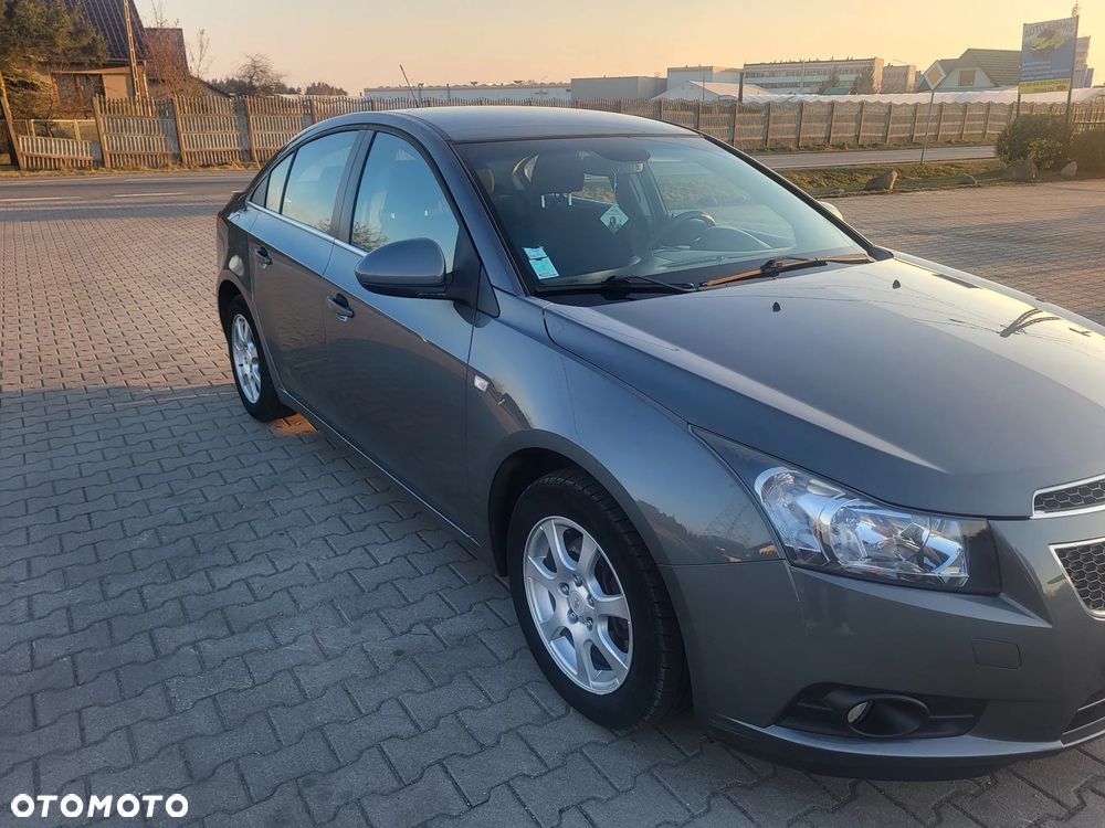 Chevrolet Cruze 2.0 D LT - 8
