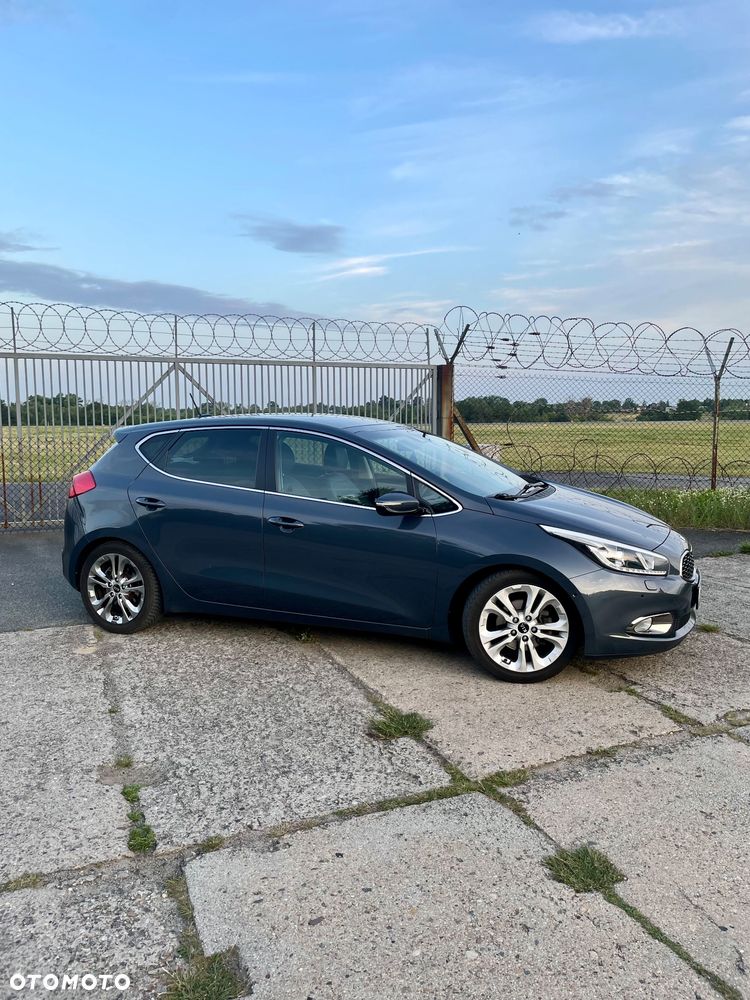 Kia Ceed - 2