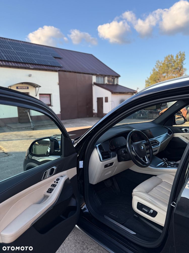 BMW X5 xDrive25d - 11