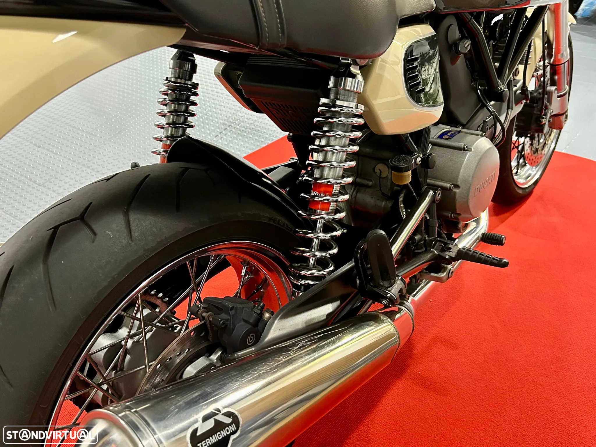 Ducati GT 1000 Sport Classic - 7
