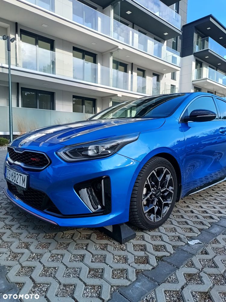 Kia ProCeed - 2