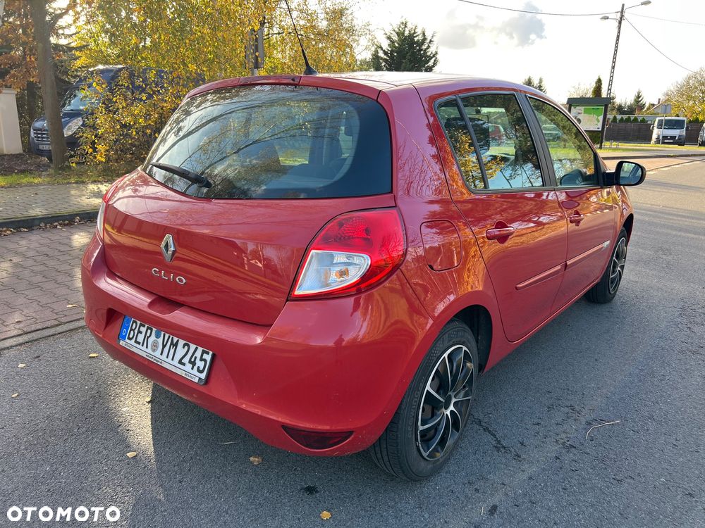 Renault Clio 1.2 16V 75 Dynamique - 7