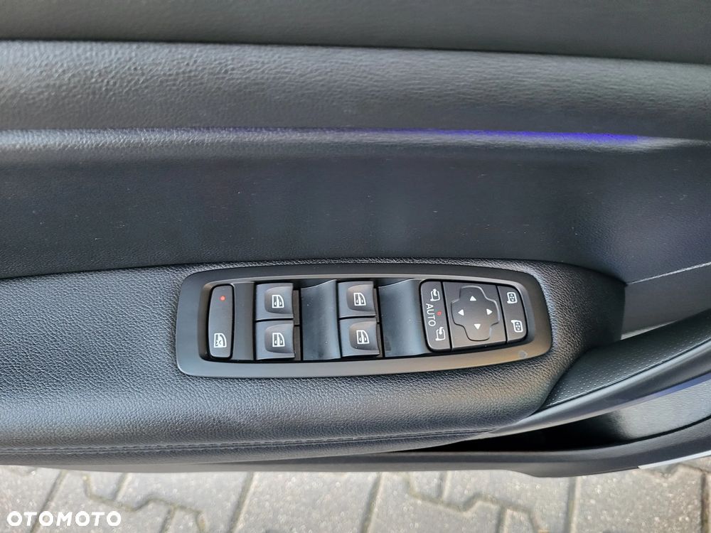 Renault Megane Grandtour ENERGY dCi 165 EDC GT - 15