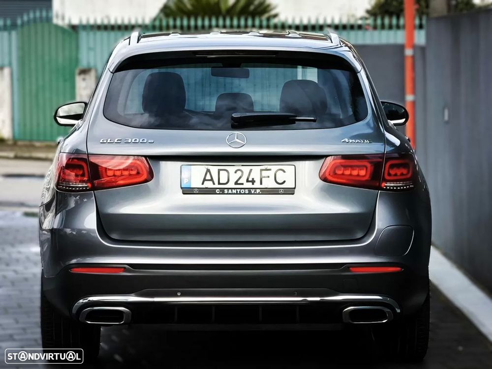 Mercedes-Benz GLC 300 e 4Matic - 14