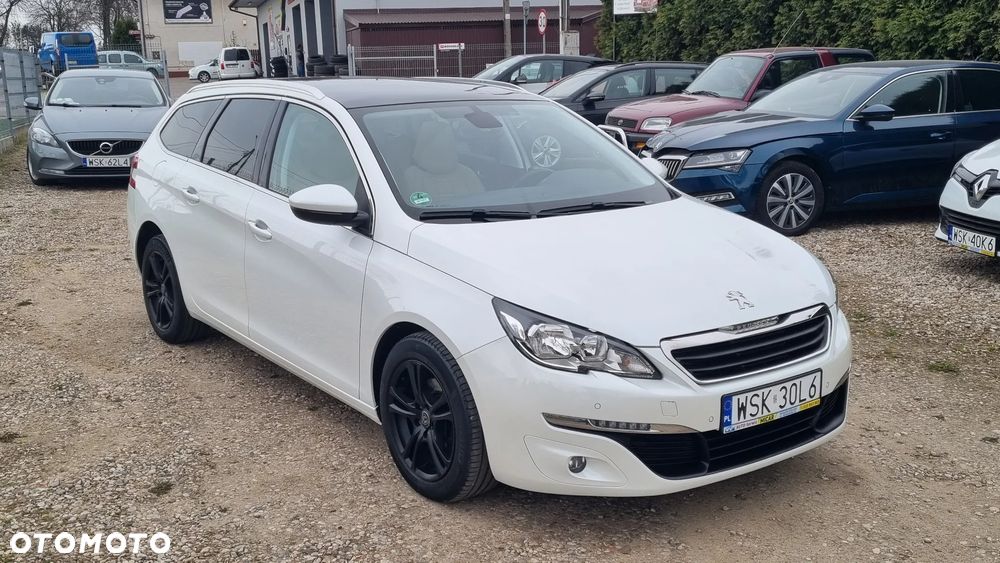 Peugeot 308 1.6 BlueHDi Allure S&S - 2