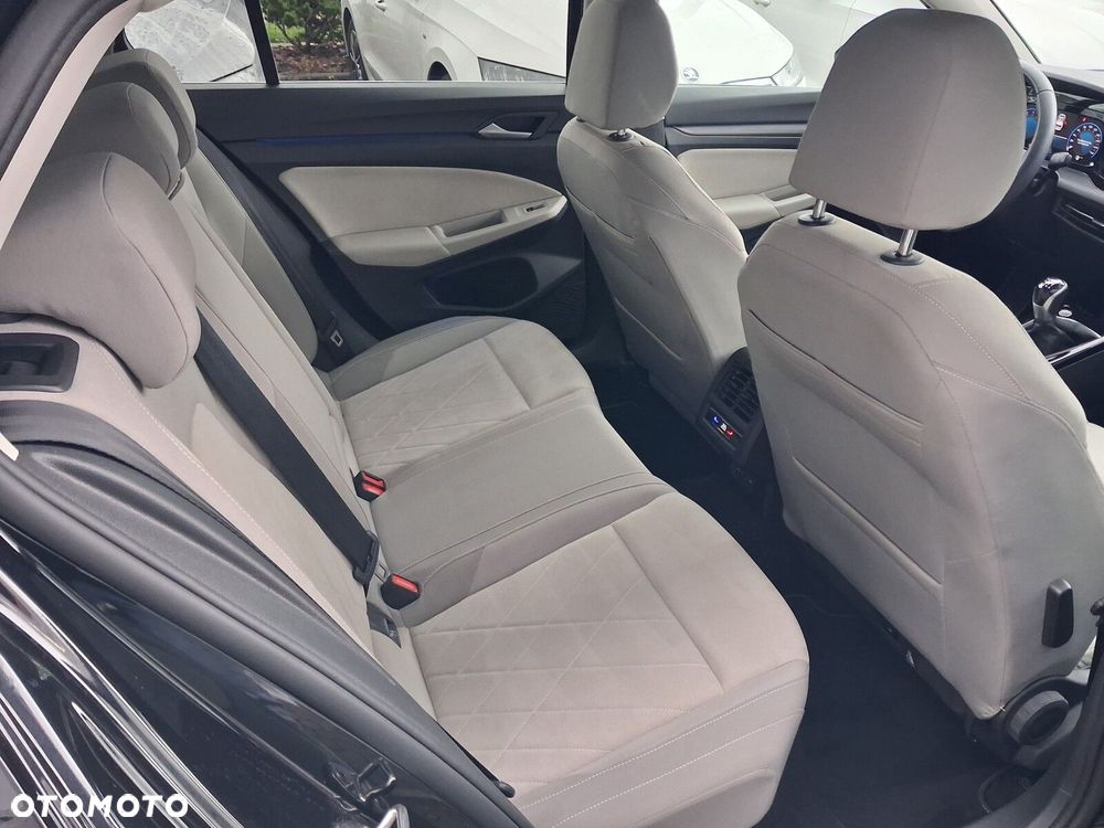 Volkswagen Golf 1.5 TSI EVO Style - 8