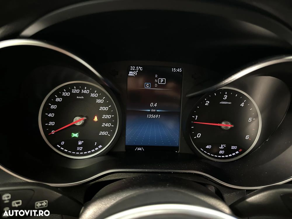 Mercedes-Benz GLC 220 d 4MATIC - 10