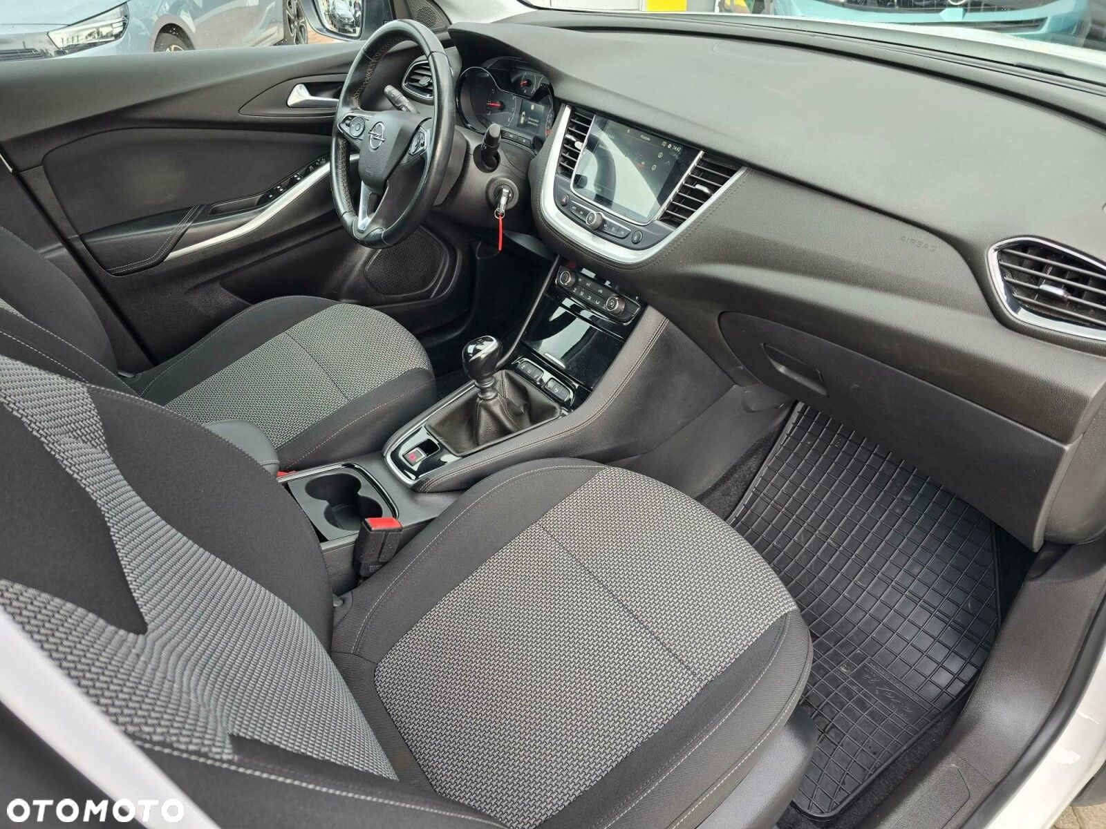Opel Grandland X - 16