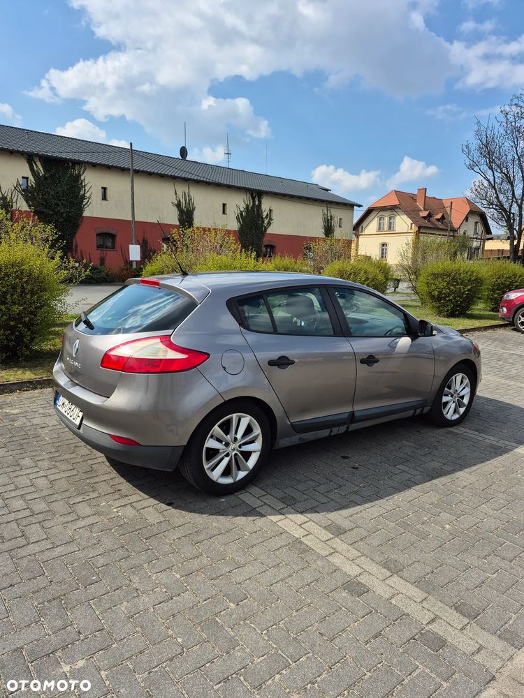 Renault Megane 1.5 dCi Authentique - 13